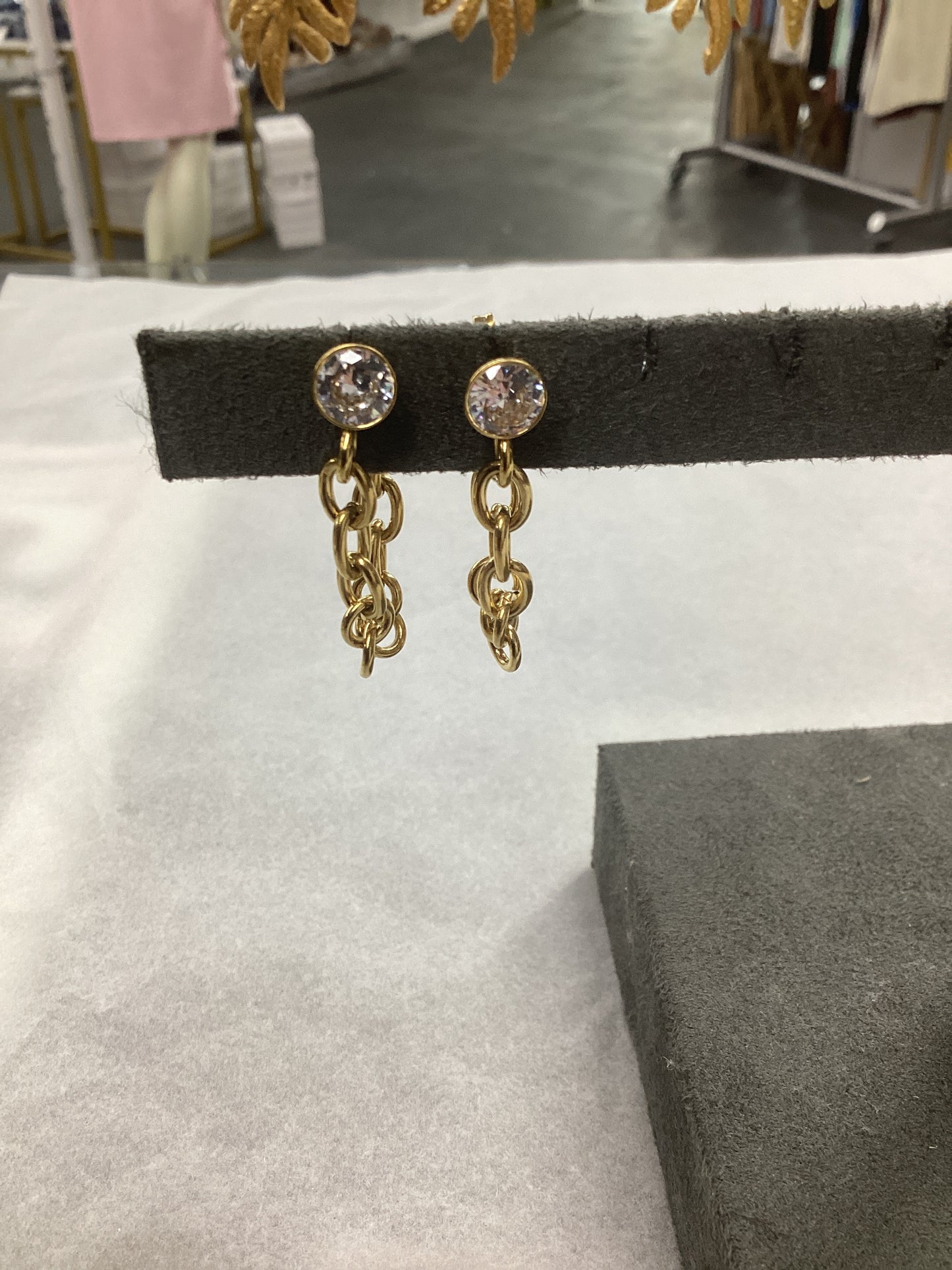 Chan Sut Chain Hoop Earrings