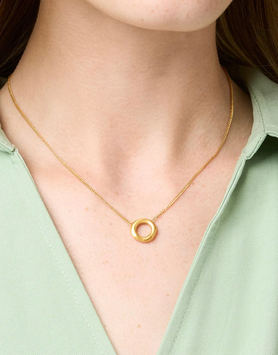 Julie Vos Wave Circle Delicate Necklace