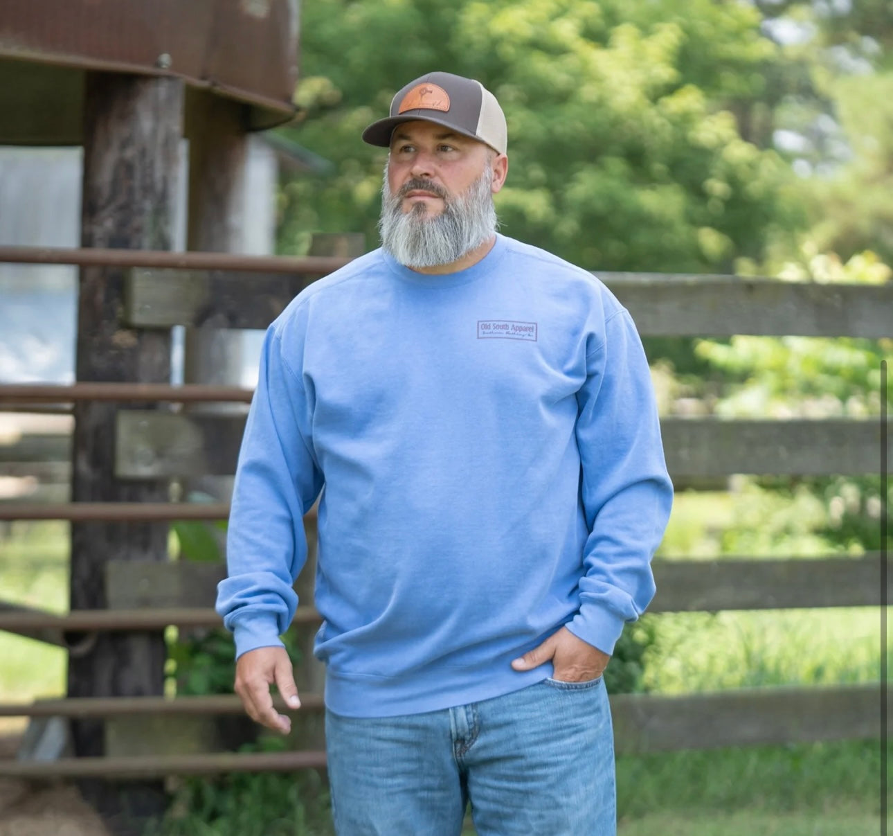 Old South Bird Hunting Dog Crewneck Sweatshirt Flo Blue