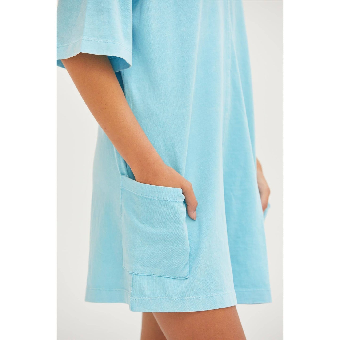 Aqua Casual V-Back Short Sleeve Romper