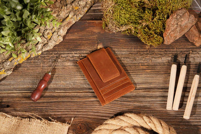 American Leather Goods - Personalized Leather Wallet with Magnet Clip