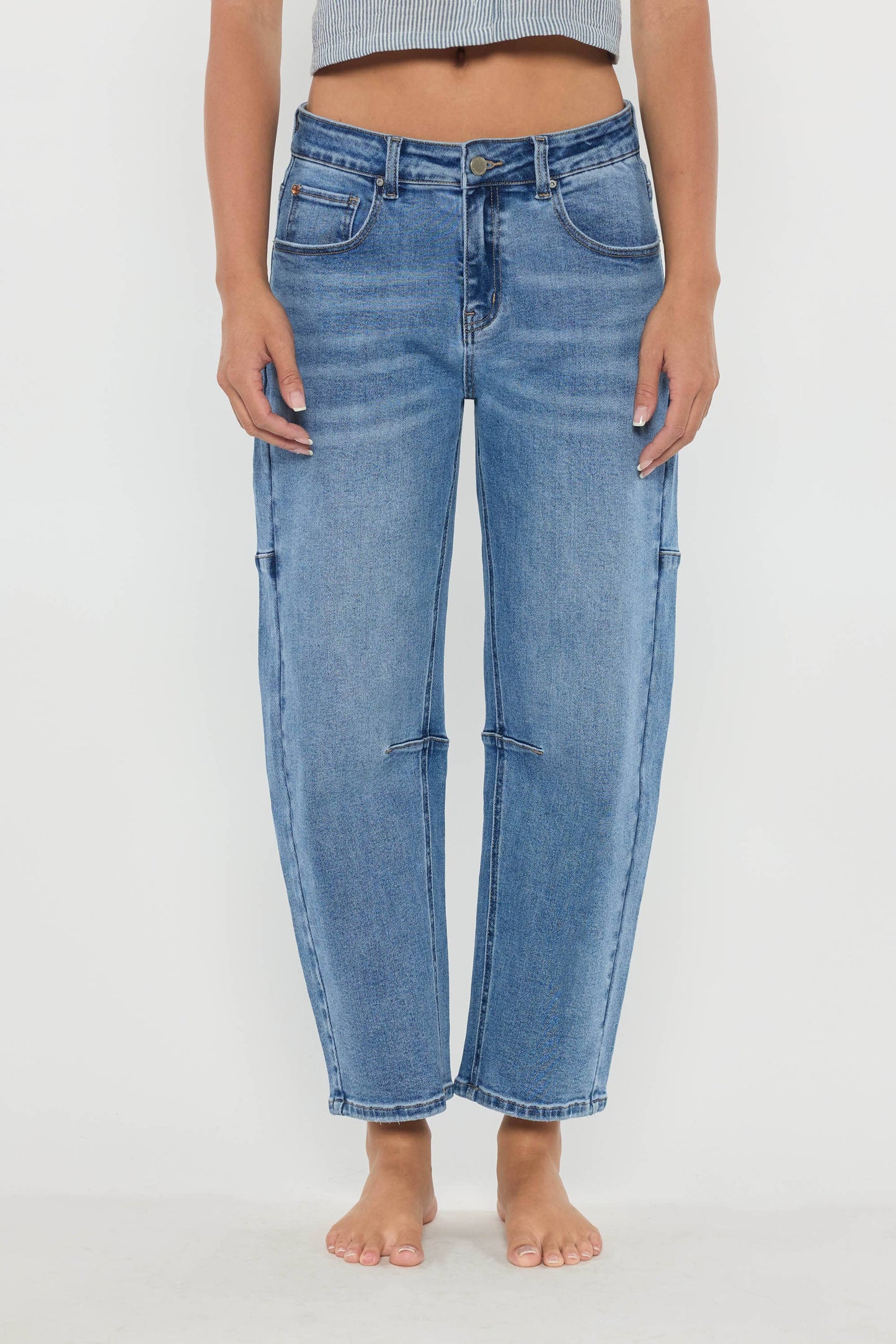 RNJEAN - Mid Waist Barrel Jeans (XP7028)