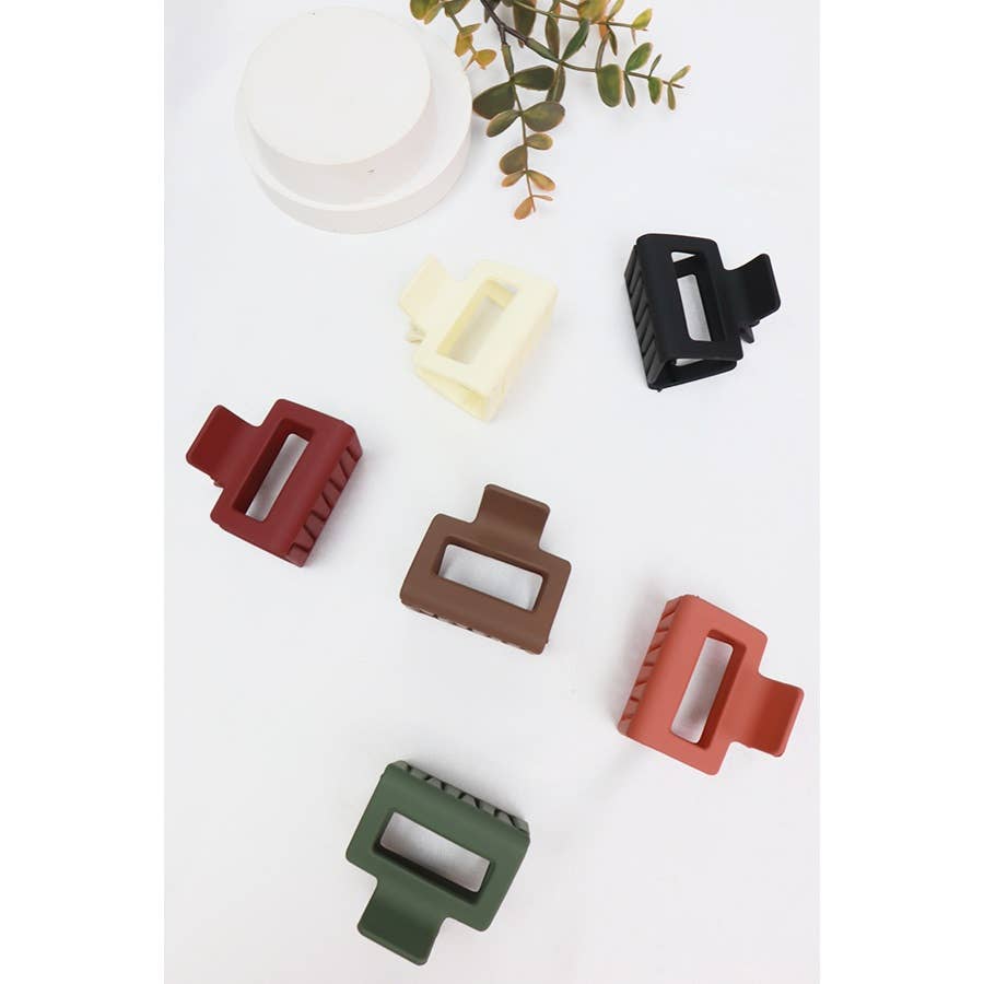 Love and Repeat - Matt Small Cut Out Rectangle Hair Claw: MIX COLOR / ONE