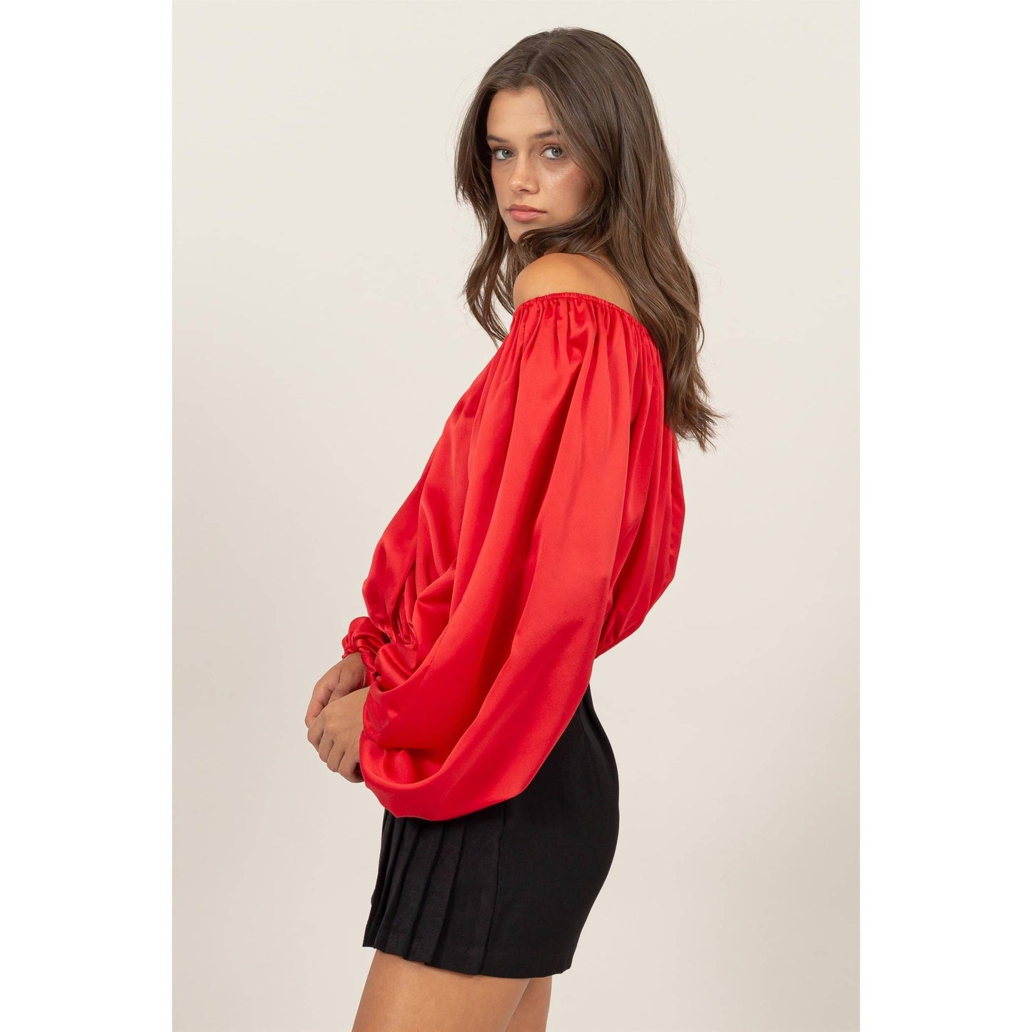 Caroline satin sleeve top in red