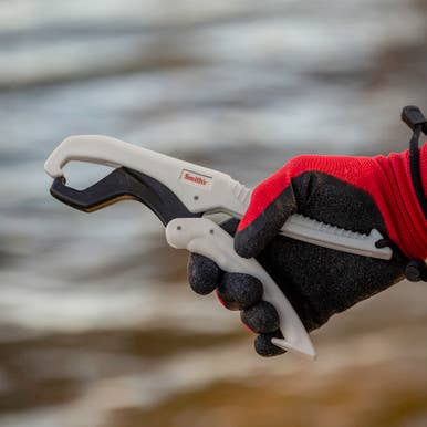 9" Floating Fish Gripper