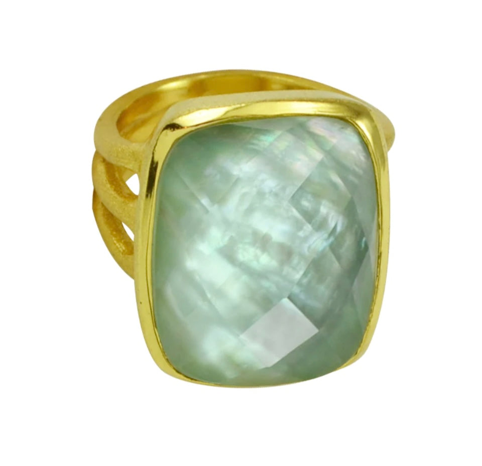 Betty Carre Linea Ring