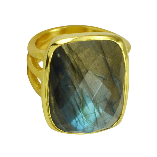 Betty Carre Linea Ring