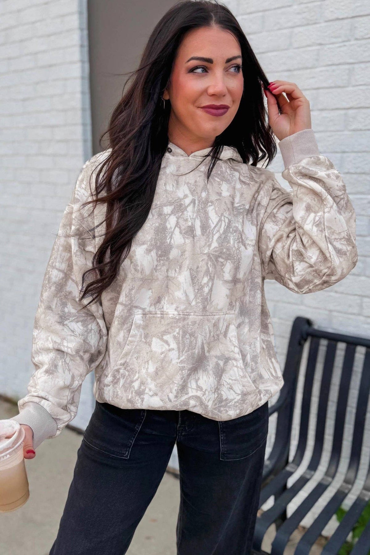 Abstract Camo Print Pullover Hoodie Kangaroo Pocket