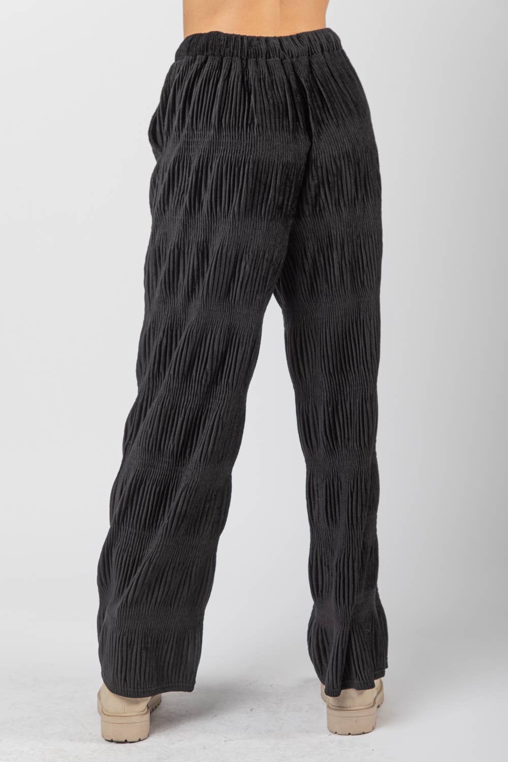 Crinkled Soft Velvet Comfy Straight Pants: Black