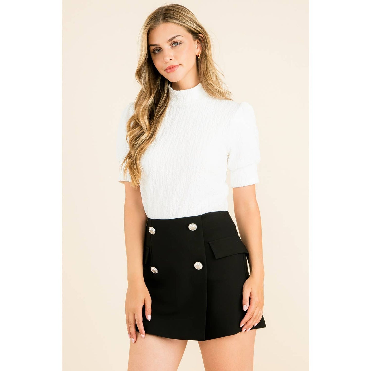 THML - Textured Mock Neck Top: WHITE