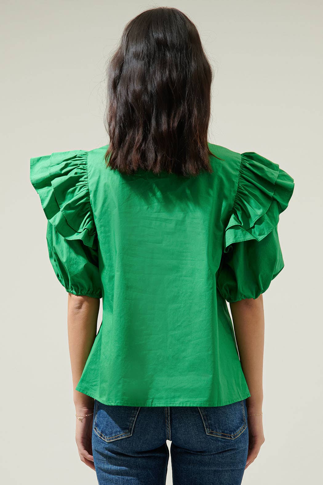 Flores Poplin Ruffle Short Sleeve Top: Kelly-Green