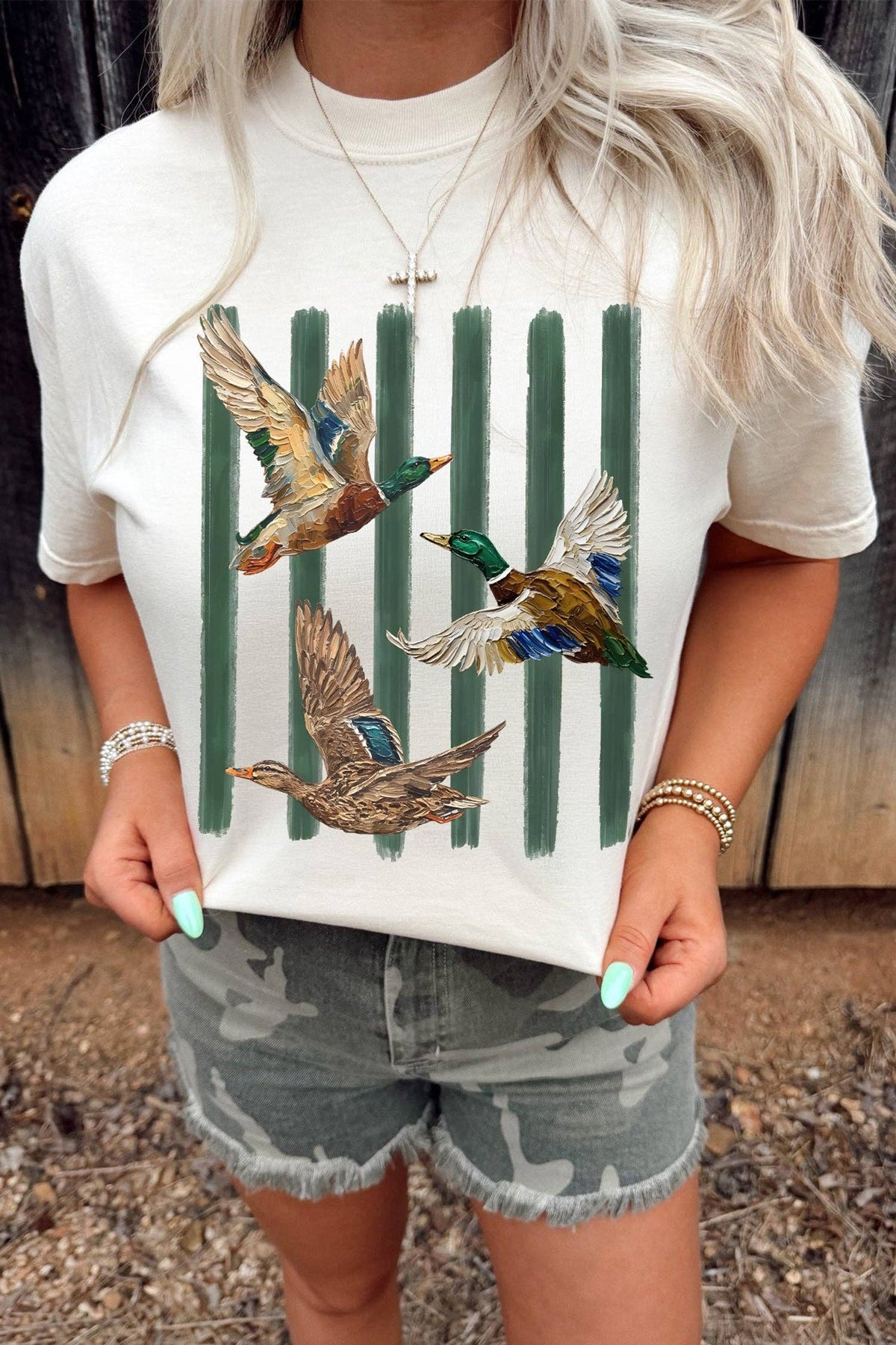 Mallard Duck Graphic Striped Short Sleeve Casual Tee