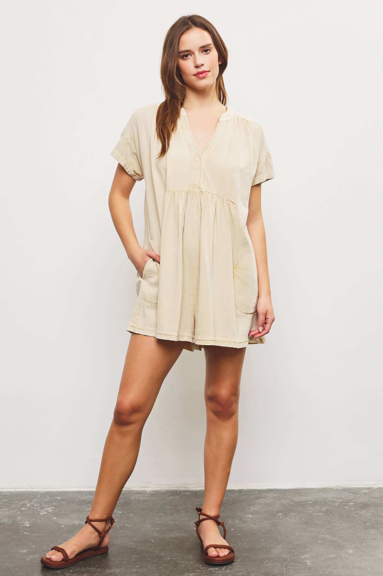 Jennifer taupe romper