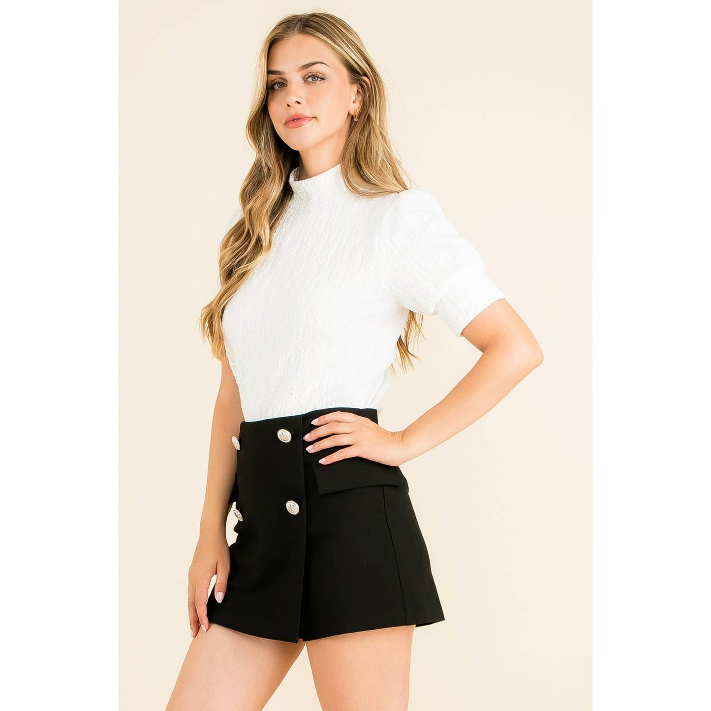 THML - Textured Mock Neck Top: WHITE