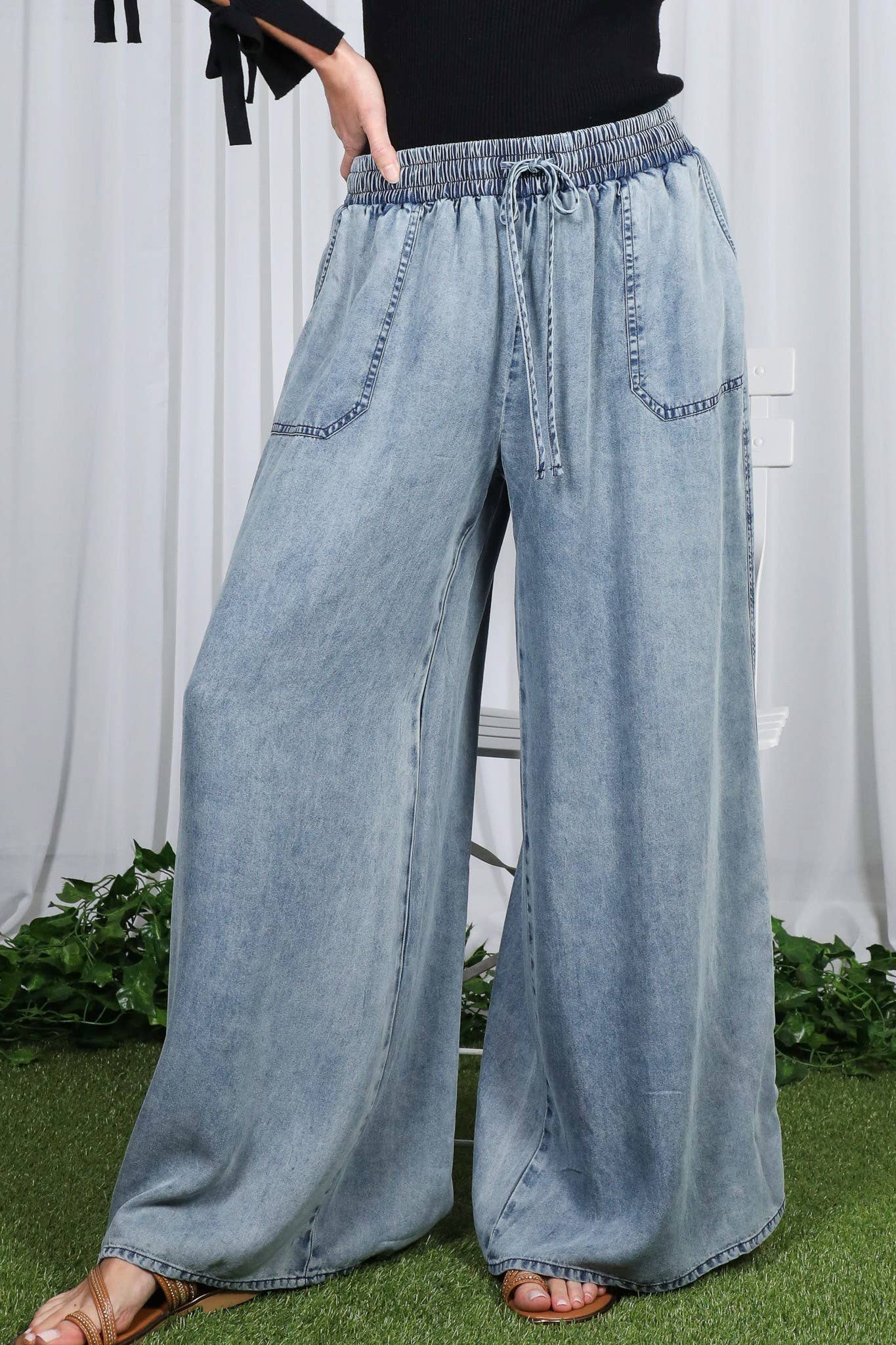 Carlee wide leg Chambray Pants