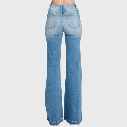 Petra - Super High Rise Flare Jeans