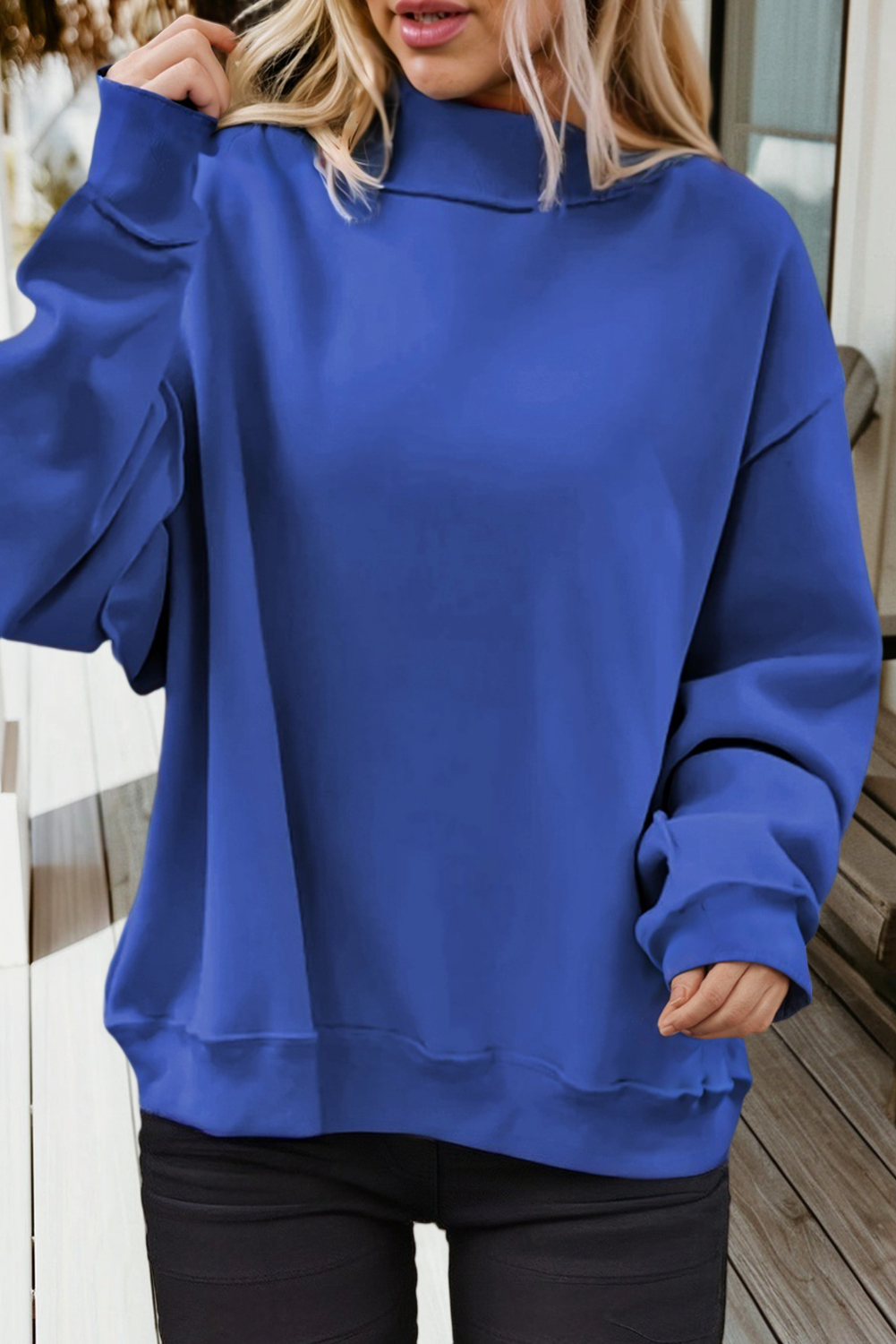 Oversize Reversible Mock Neck Sweatshirt (S-XL)