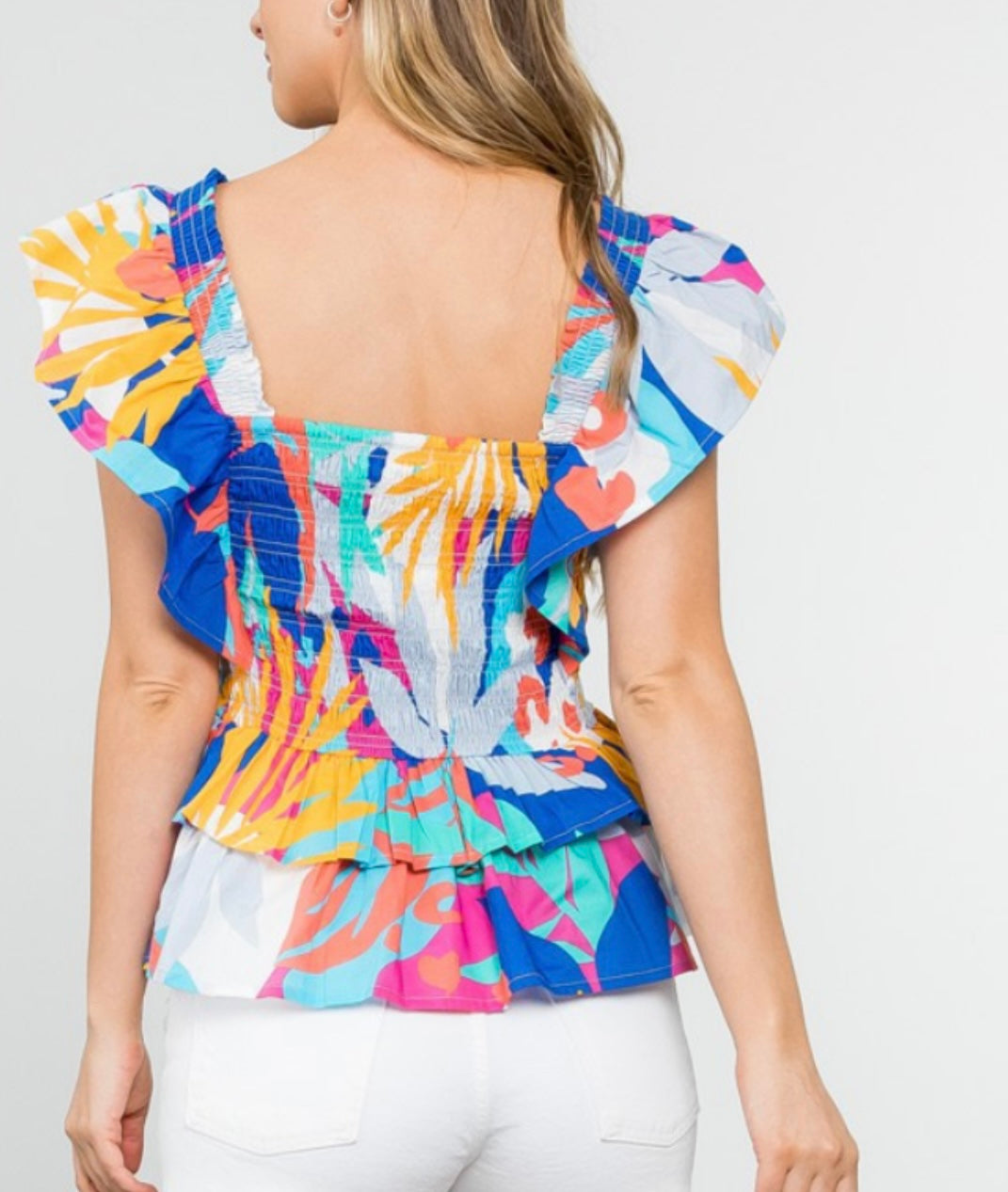 Flutter sleeve abstract top