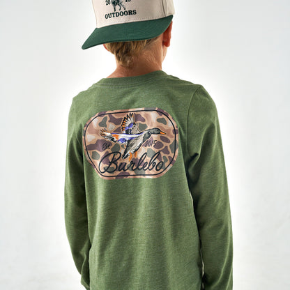 YOUTH TEE- DUCKS FLYING IN - OLIVE