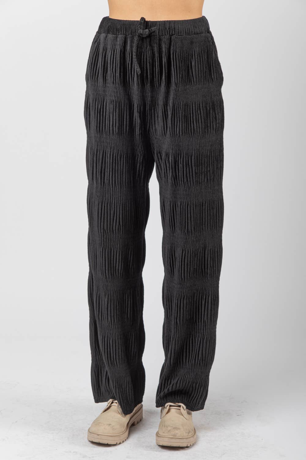 Crinkled Soft Velvet Comfy Straight Pants: Black